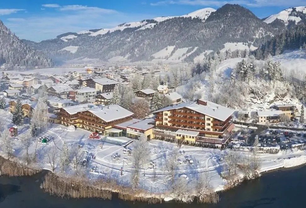 Hotel Bellevue am Walchsee w Austria (Tyrol) - oferta last minute