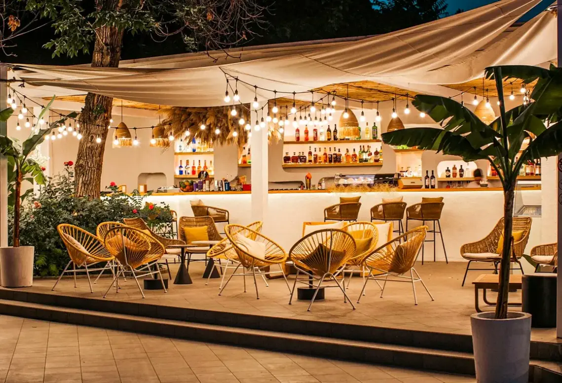 Restauracja i jedzenie w hotelu Best Western Congress Yerevan