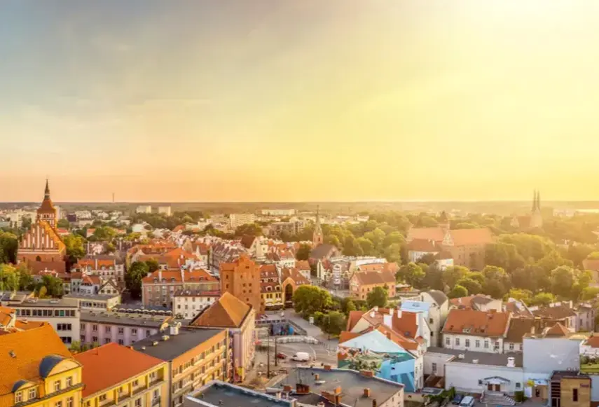 Widok z hotelu Best Western Plus Old Town  (ex. Kopernik)