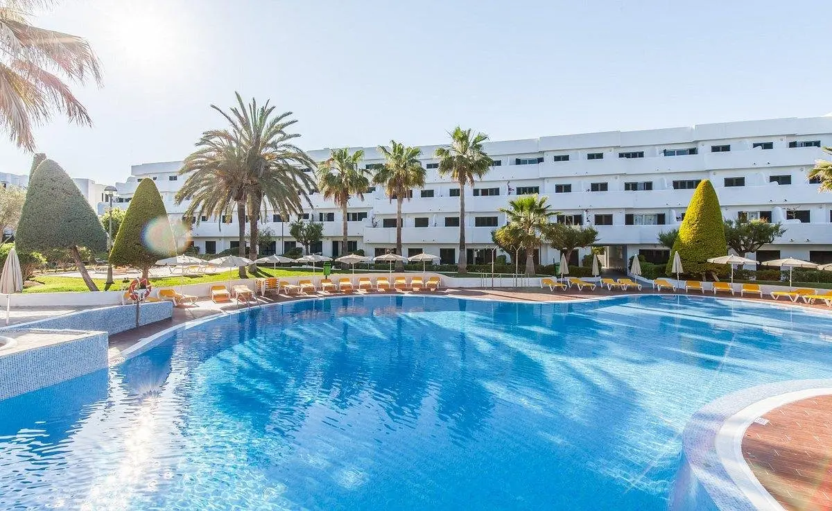 Basen w hotelu Blue Sea Es Bolero