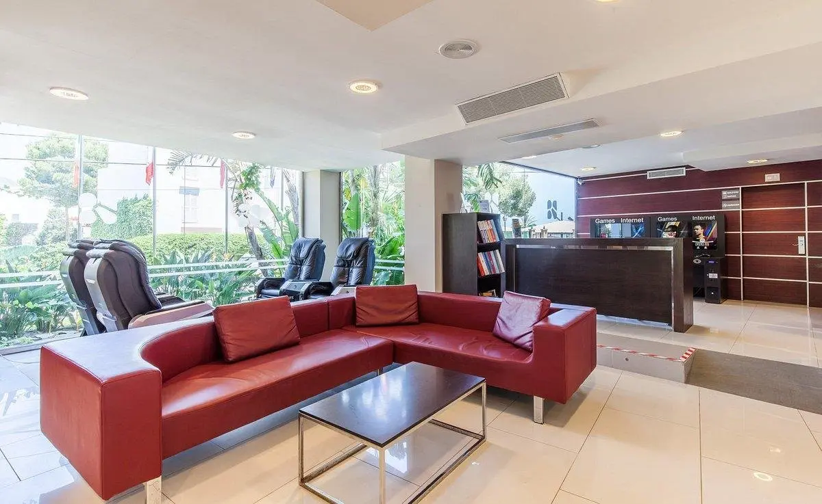 Lobby hotelu Blue Sea Es Bolero