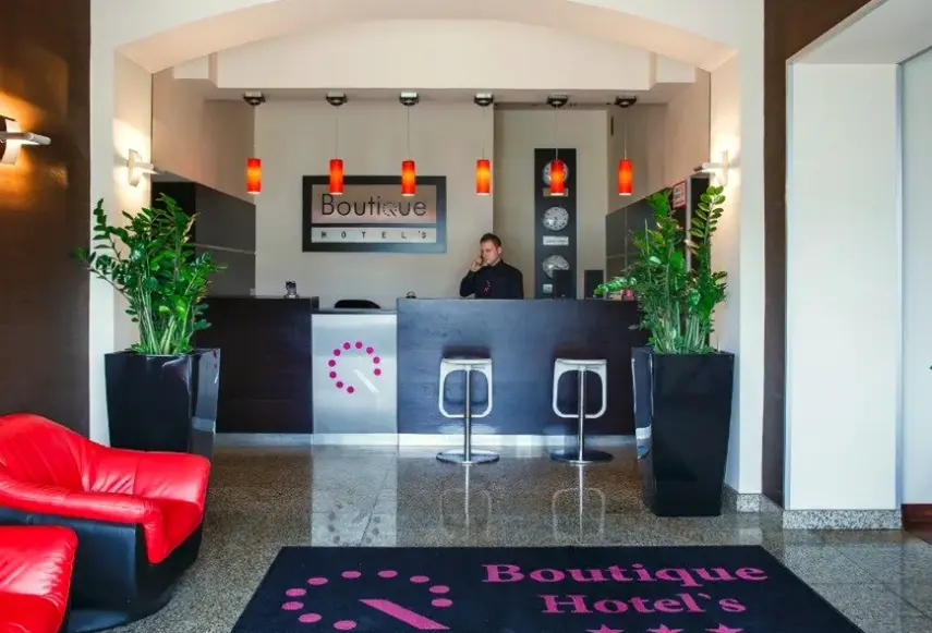 Lobby hotelu Boutique Hotel's I Milionowa