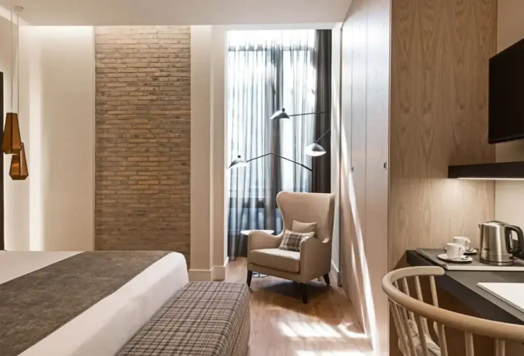 Pokój w hotelu Catalonia Gran Via Madrid( ex Gaudi)