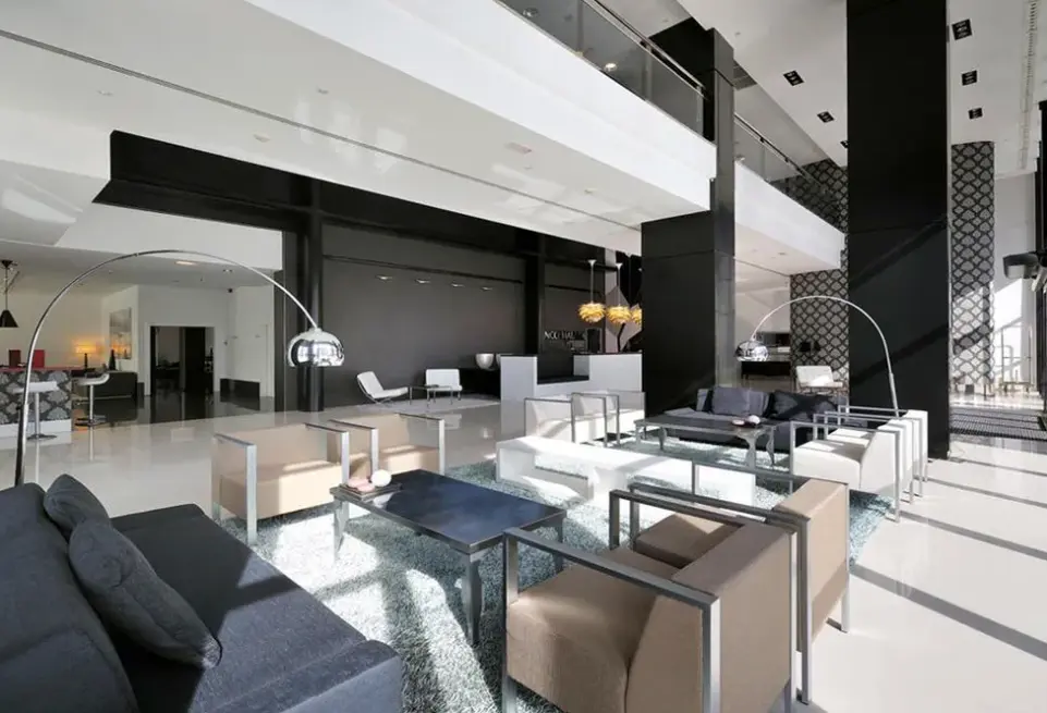 Lobby hotelu Catalonia Malaga