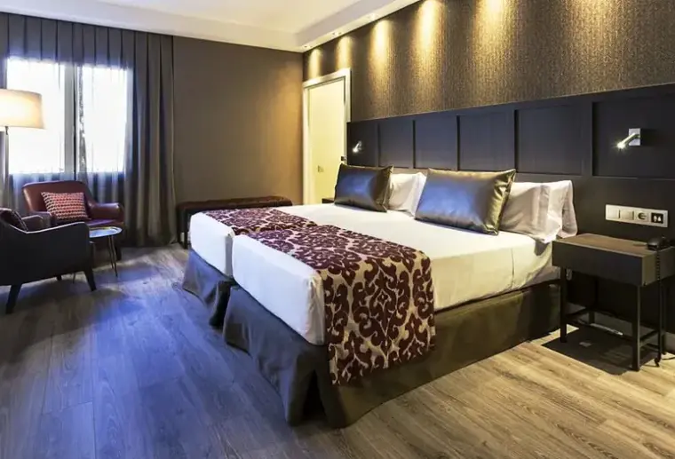 Pokój w hotelu Catalonia Ronda