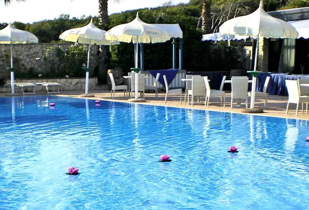 Basen w hotelu Club Sabbiadoro