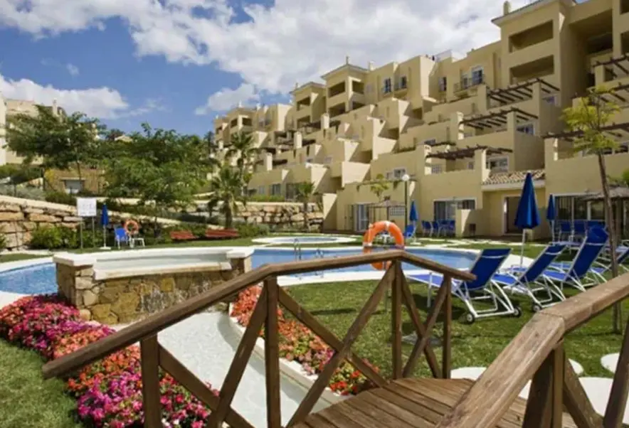 Basen w hotelu Colina Del Paraiso