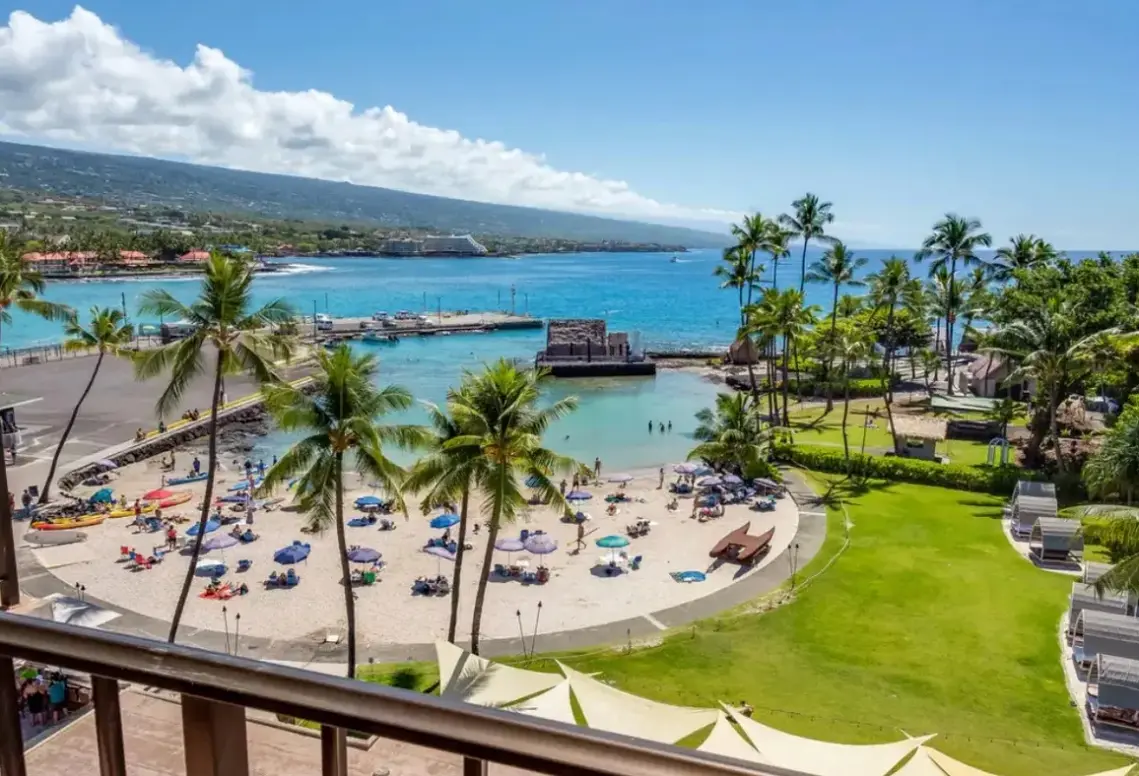 Widok z hotelu Courtyard King Kamehameha
