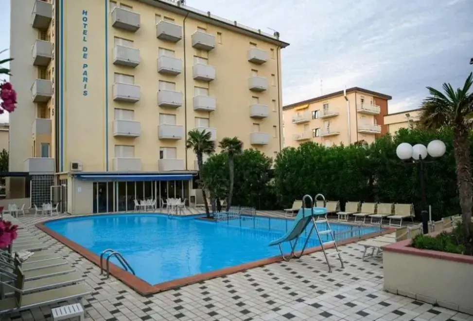 Basen w hotelu De Paris (Lido di Savio)