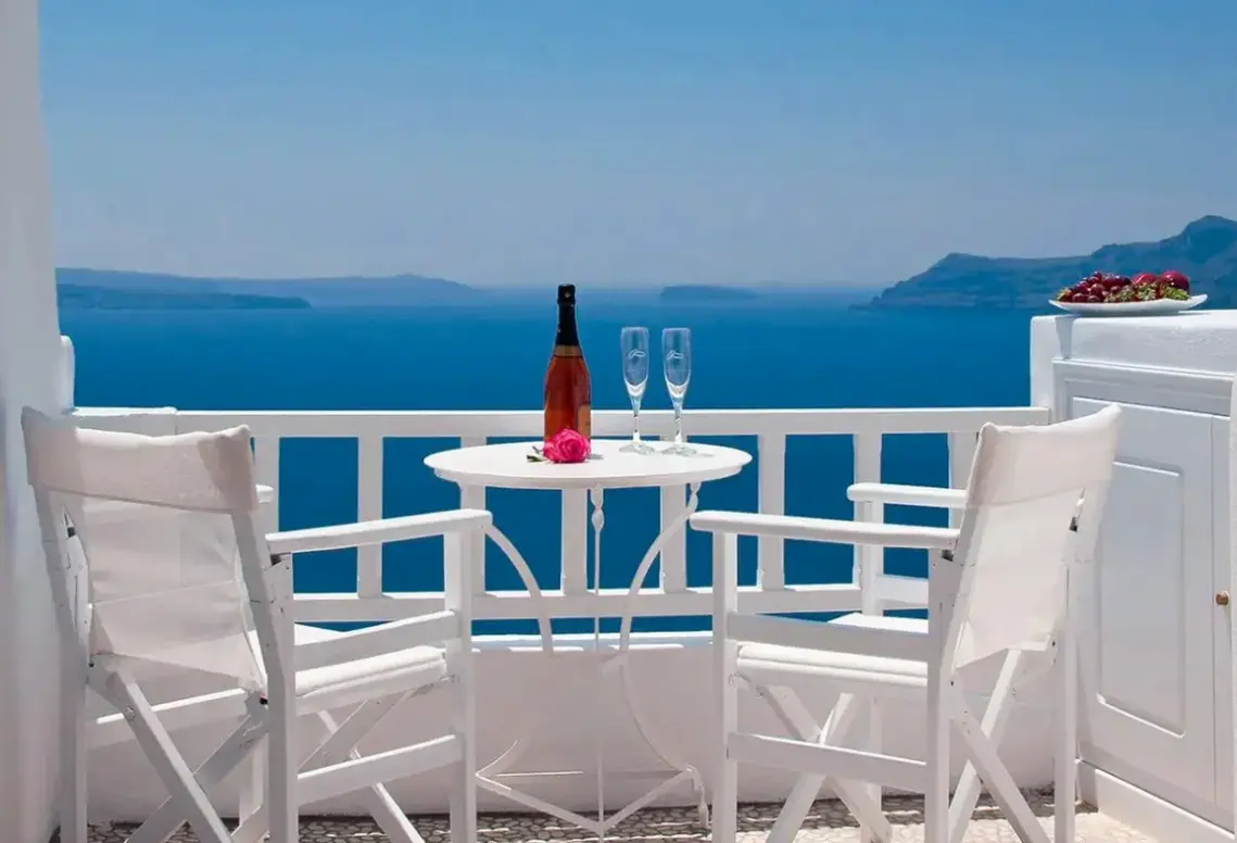 Widok z hotelu Delfini Villas