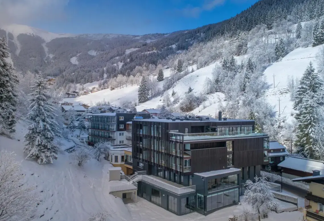 Hotel Der Waldhof (Zell am See) w Austria (Ziemia Salzburska) - oferta last minute
