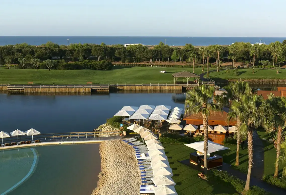 Basen w hotelu Domes Lake Algarve Autograph Collection (ex. Blue & Green The Lake Spa Resort)
