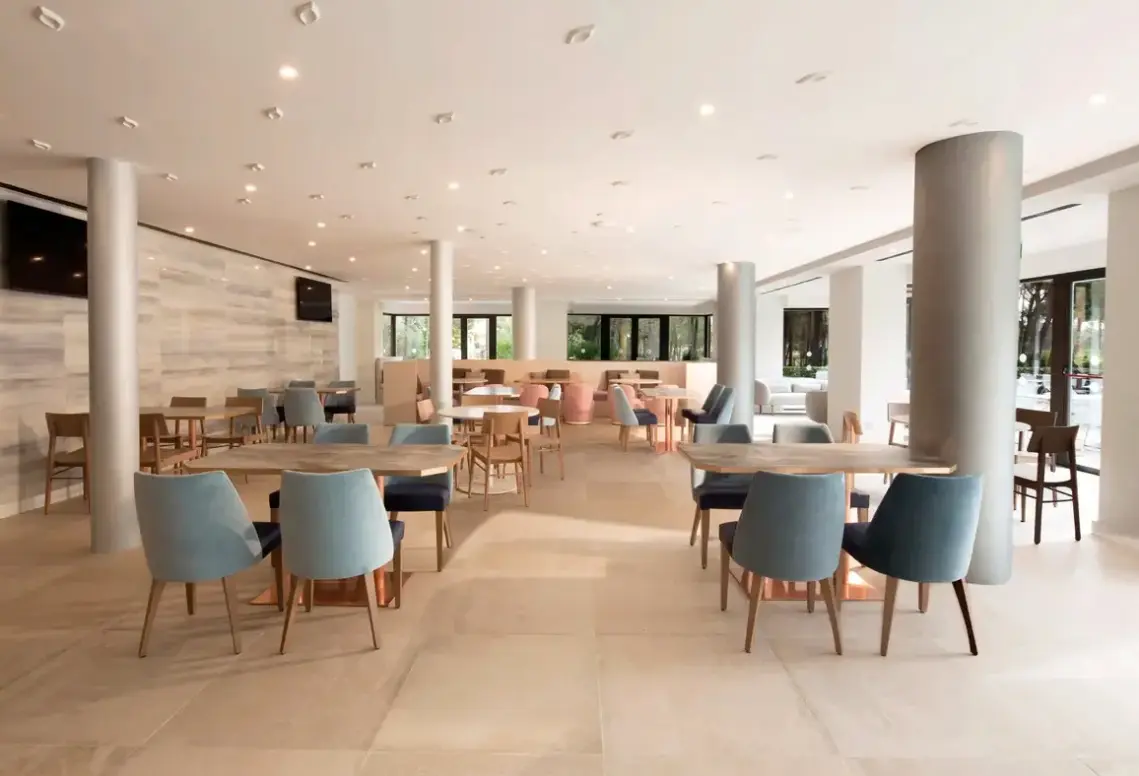 Restauracja i jedzenie w hotelu DoubleTree by Hilton Islantilla Beach Golf Resort ( Ex -Islantilla Golf Resort)