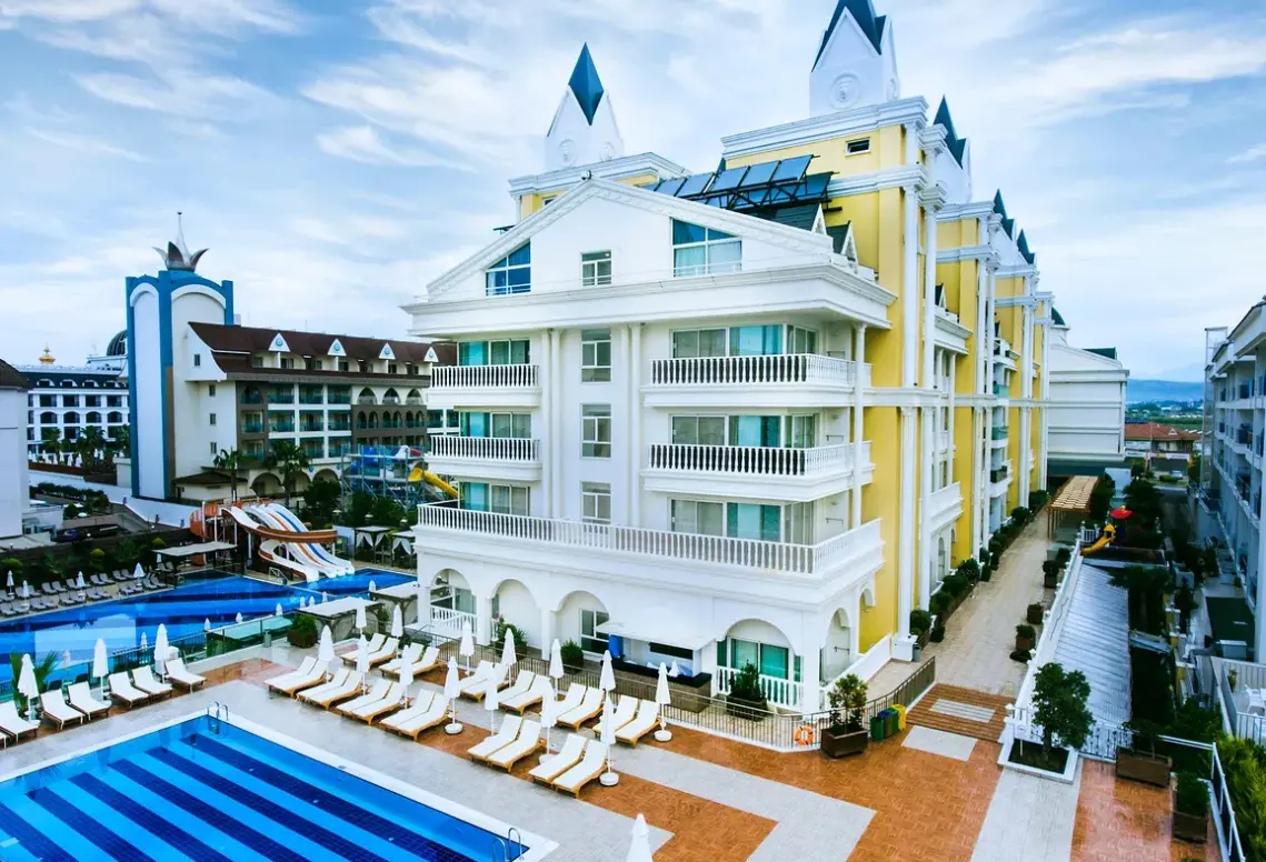 Hotel Dream World Resort & Spa (Side) w Turcja (Side) - oferta last minute