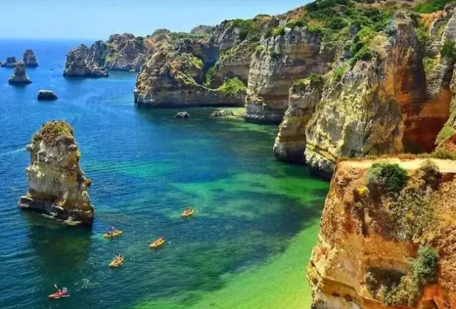 Plaża przy hotelu Eden Village