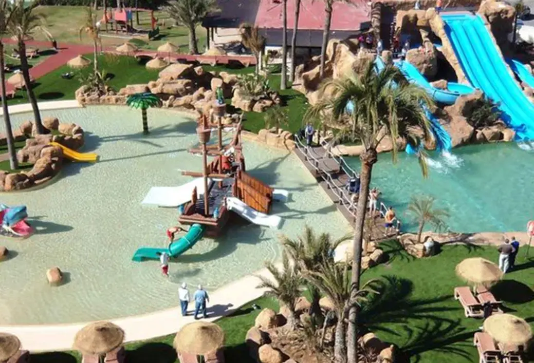 Basen w hotelu Evenia Zoraida Beach Resort