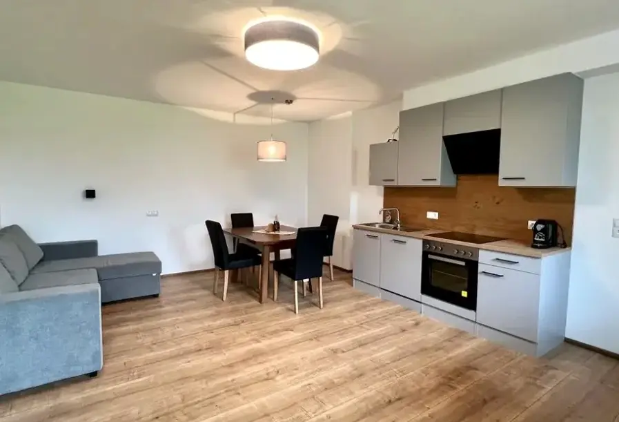 Restauracja i jedzenie w hotelu Ferienwohnung Christina