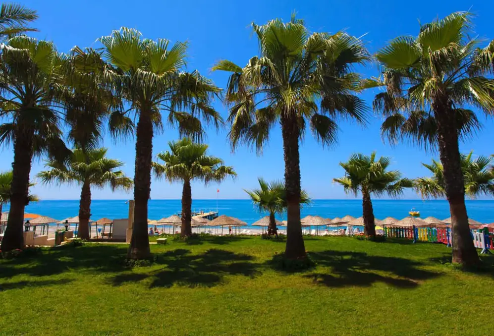 Plaża przy hotelu Galeri Resort