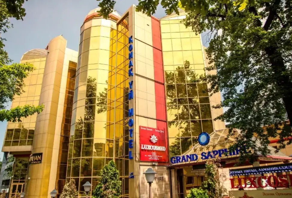 Hotel Grand Sapphire
