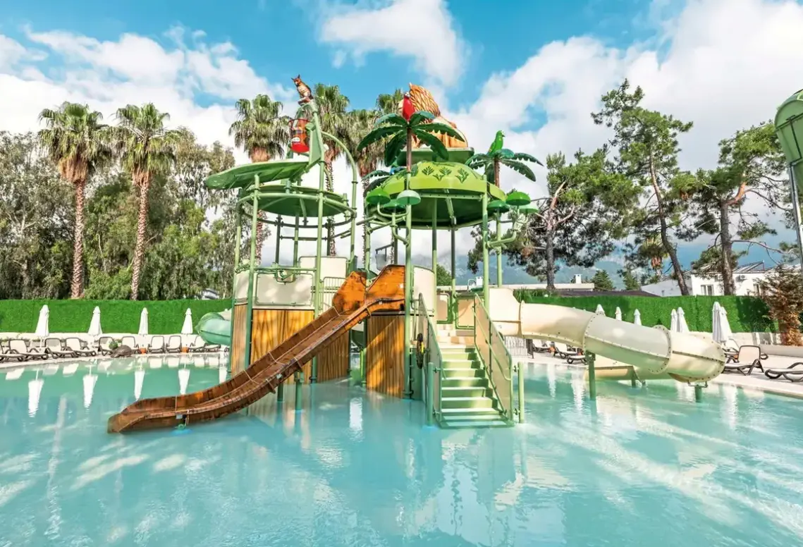 Basen w hotelu Greenwood Kemer Resort (ex. Sherwood Greenwood Resort)