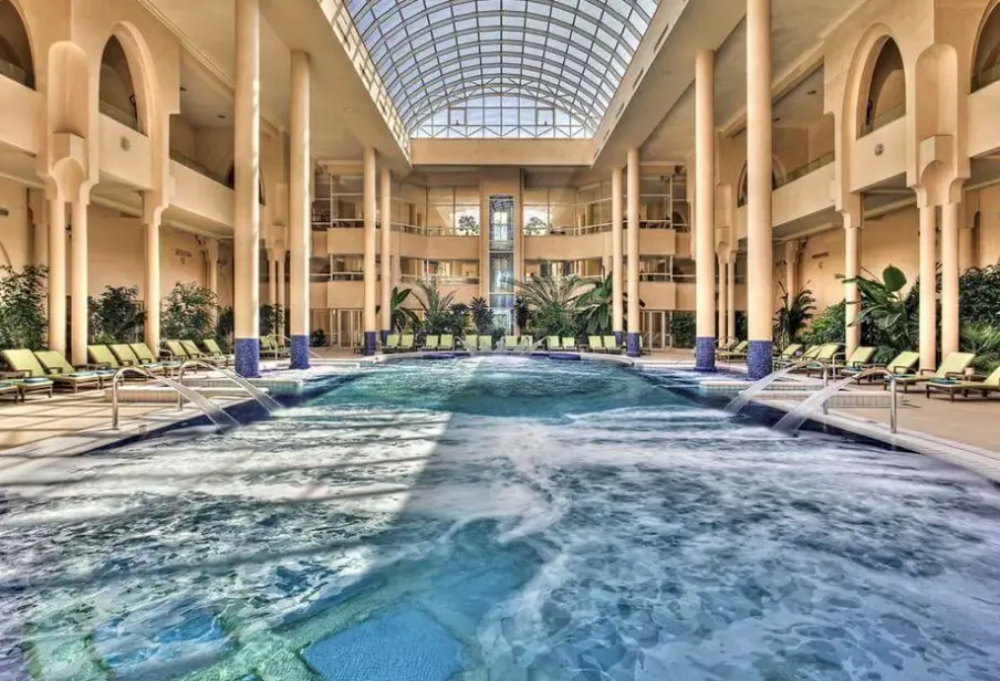 Basen w hotelu Hasdrubal Prestige Thalassa