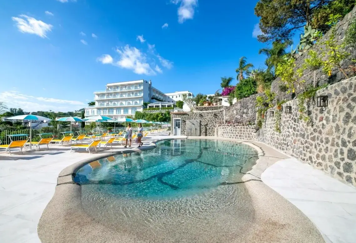 Basen w hotelu Hermitage Resort & Thermal