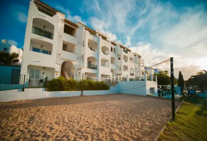 Plaża przy hotelu Holiday Center (Santa Ponsa)
