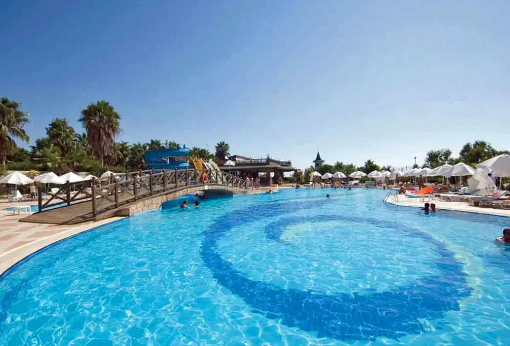 Basen w hotelu Holiday Garden Resort (Okurcalar)