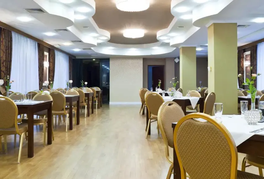Restauracja i jedzenie w hotelu Holiday Inn Express Lublin