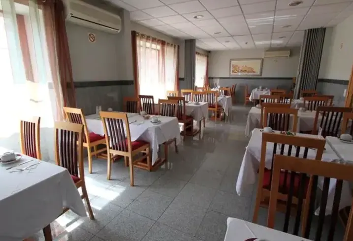 Restauracja i jedzenie w hotelu Horizonte (Lisbona)