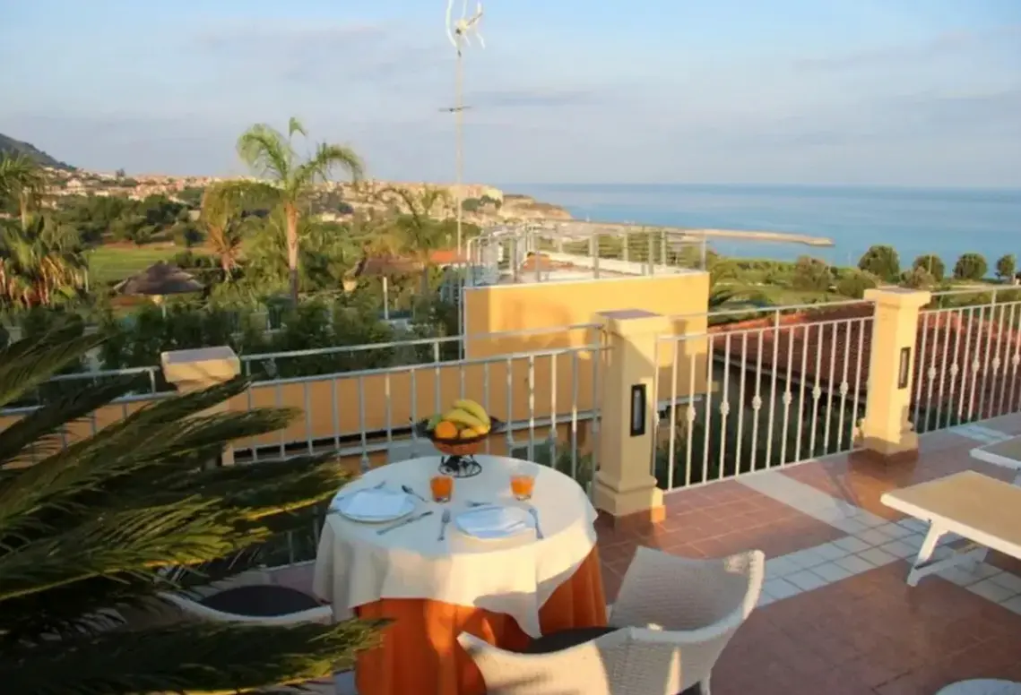 Widok z hotelu Hotel Residence Piccolo