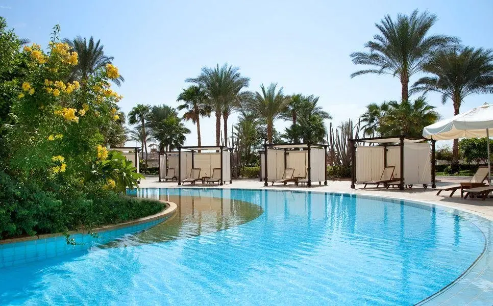 Basen w hotelu Iberotel Palace