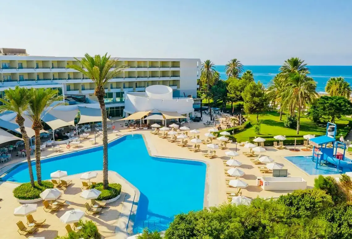 Hotel Imperial Island Resort by Louis
