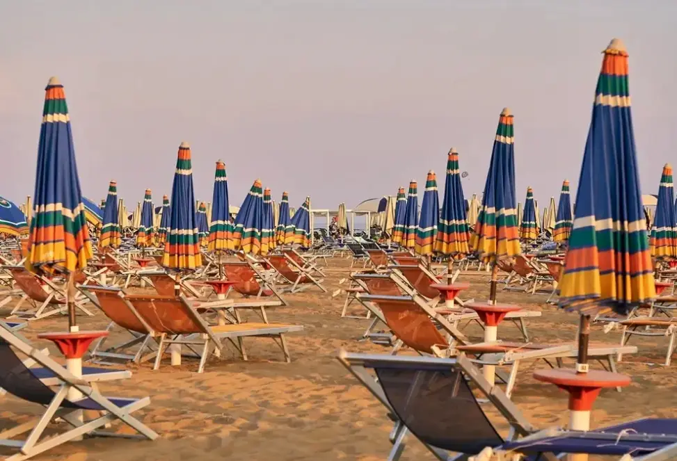 Plaża przy hotelu Laguna Grande