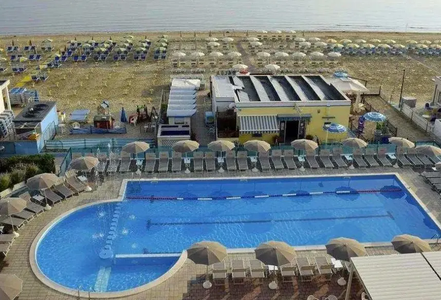 Obiekt hotelu Lungomare (Villamarina Cesenatico)