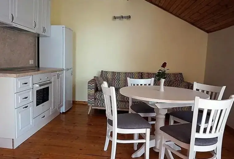 Restauracja i jedzenie w hotelu Margarita (Trakata)