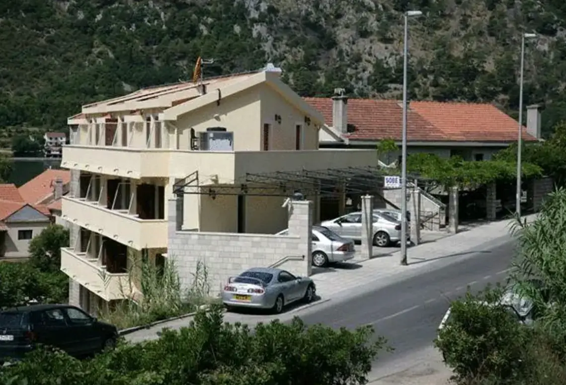 Hotel Marija 2