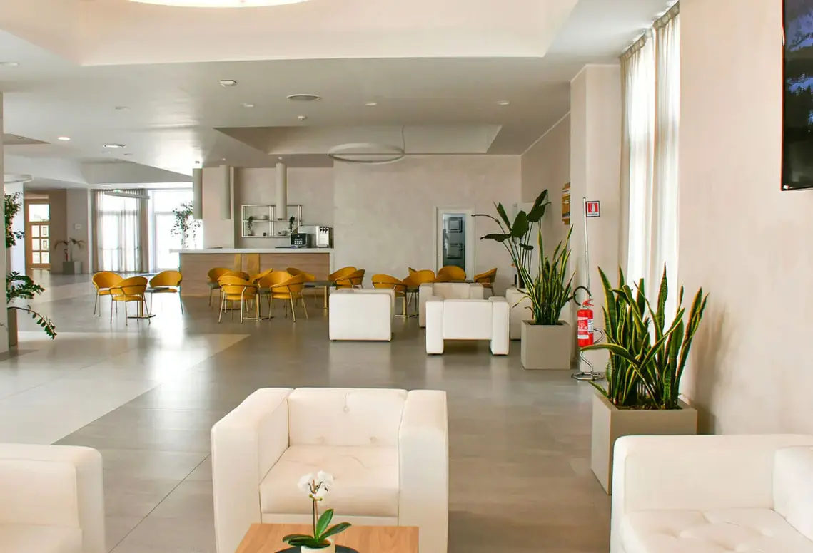 Lobby hotelu Maritim Resort Calabria