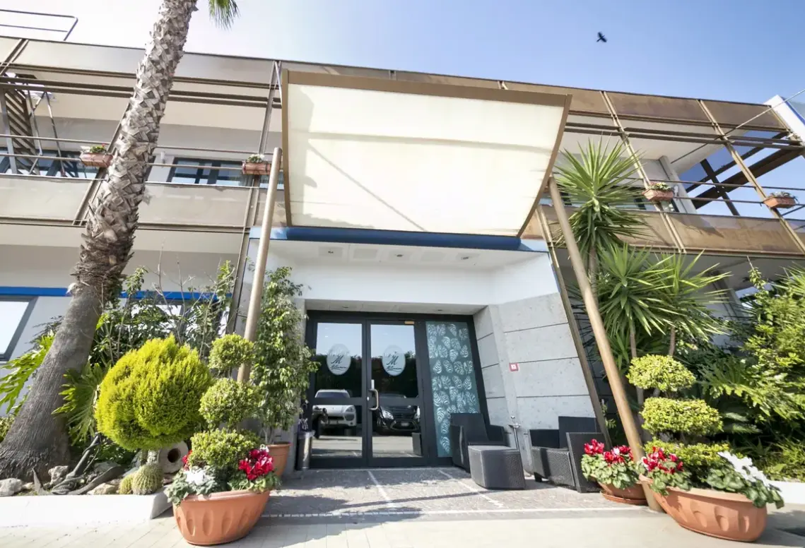 Hotel Millennium Gold w Włochy (Neapol) - oferta last minute