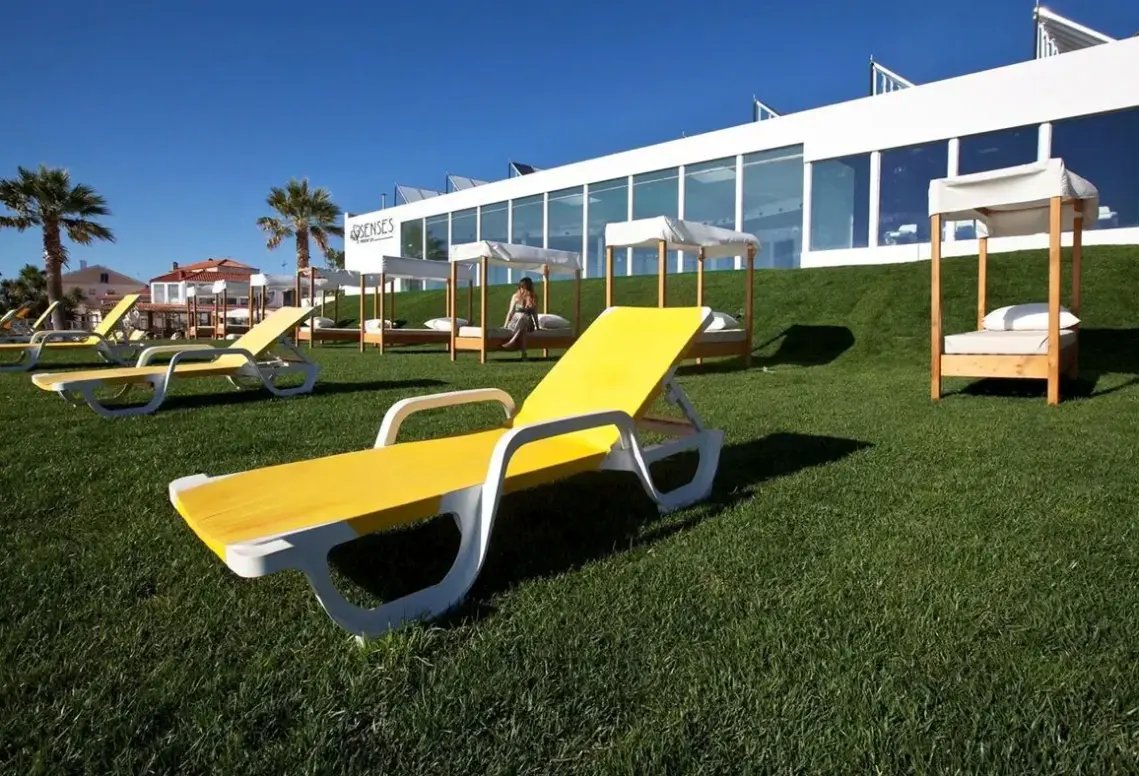Basen w hotelu Miramar Nazare