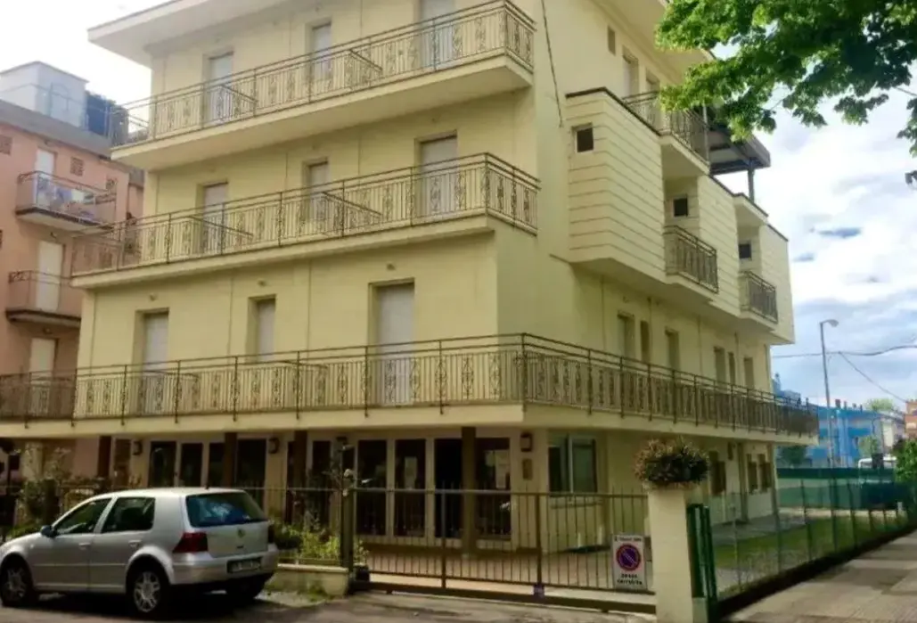 Hotel Monica