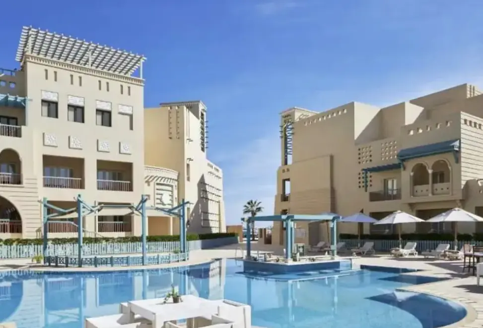 Basen w hotelu Mosaique El Gouna