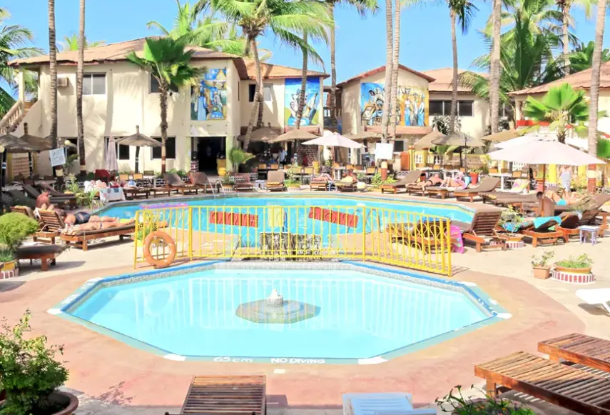 Basen w hotelu Palm Beach