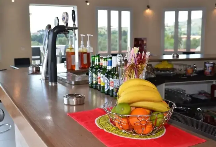 Restauracja i jedzenie w hotelu Paradiso