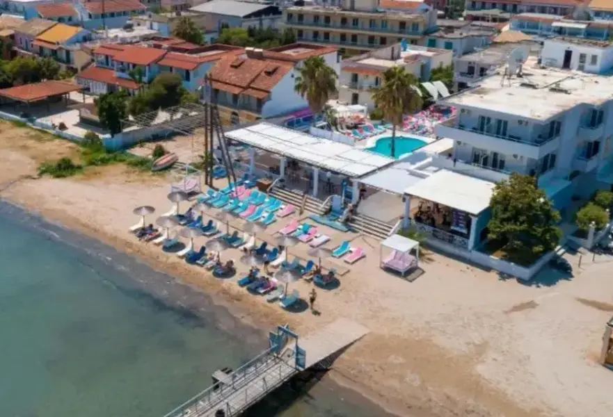 Hotel Paralia Studios