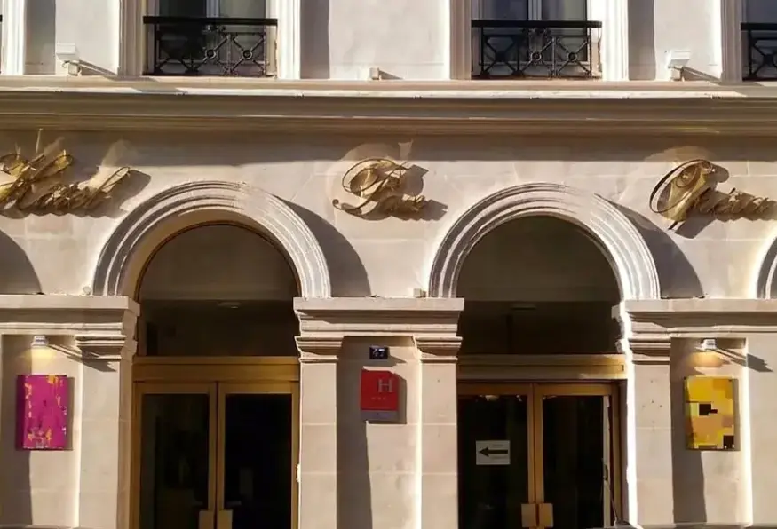 Obiekt hotelu Pax Opera