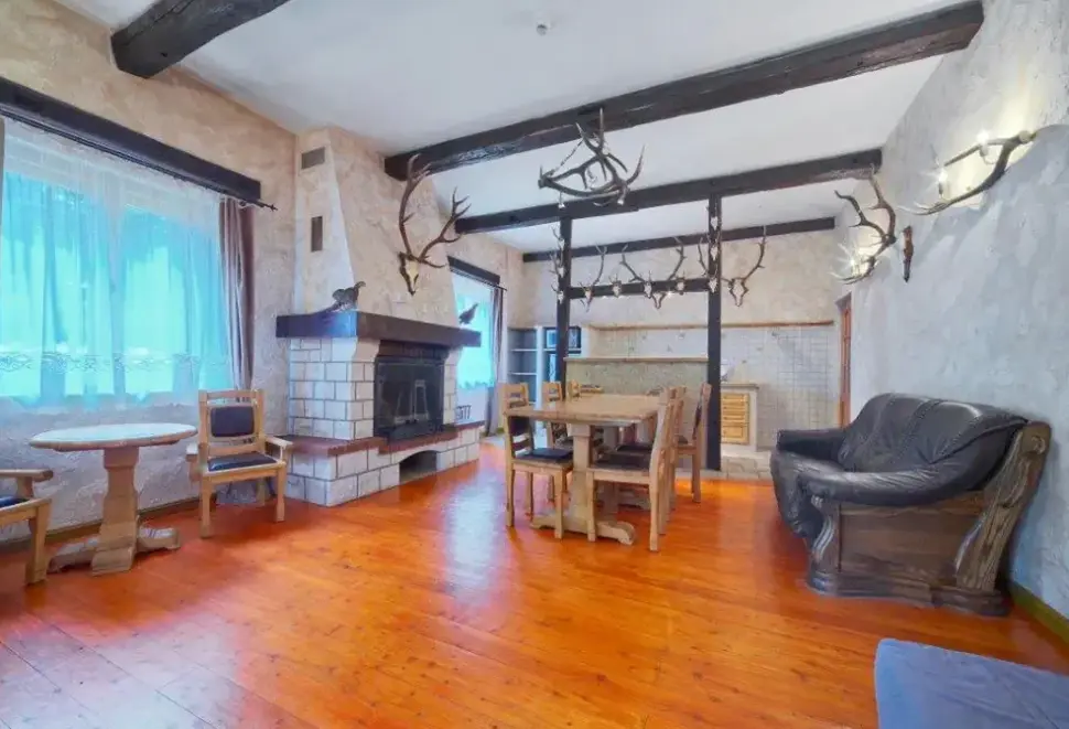 Restauracja i jedzenie w hotelu Perła Bieszczadów Geovita Czarna