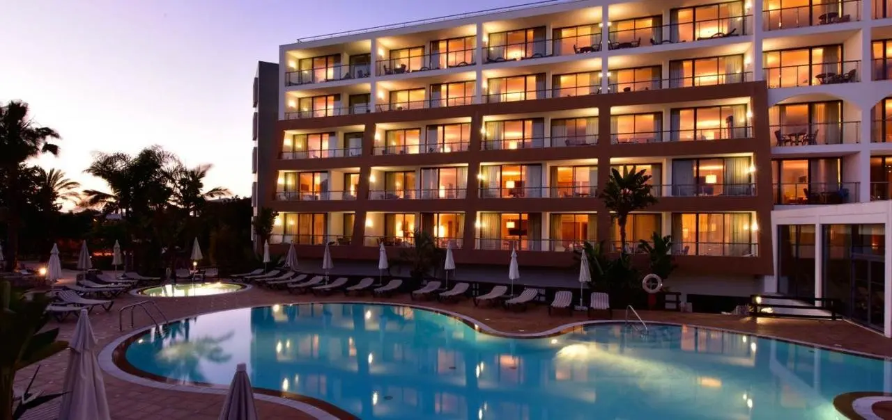 Basen w hotelu Pestana Alvor Park