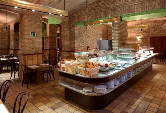 Restauracja i jedzenie w hotelu Rialto (Barcelona)