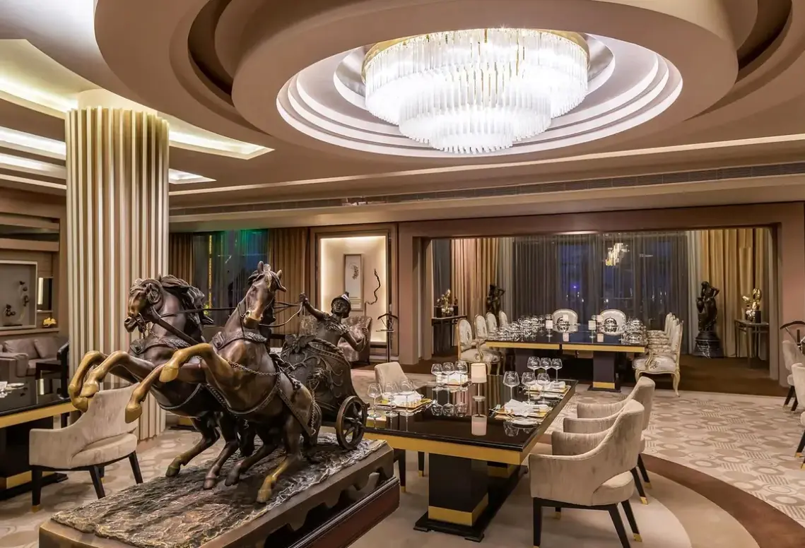 Restauracja i jedzenie w hotelu Rixos Premium Seagate